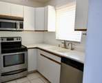 344 St. John Qu - Photo 5