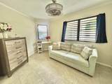 105 St. George Pr - Photo 22
