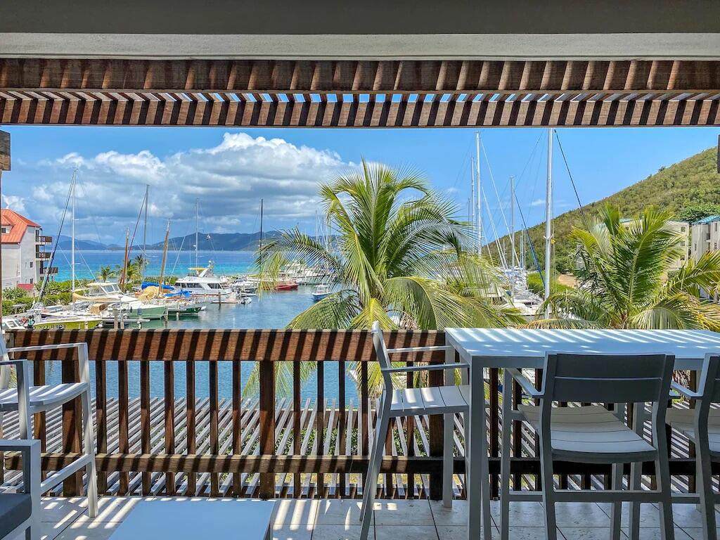 306 Smith Bay Ee - Photo 1