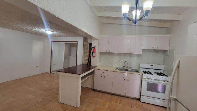 38B-8A-2 Pearl Ss - Photo 1