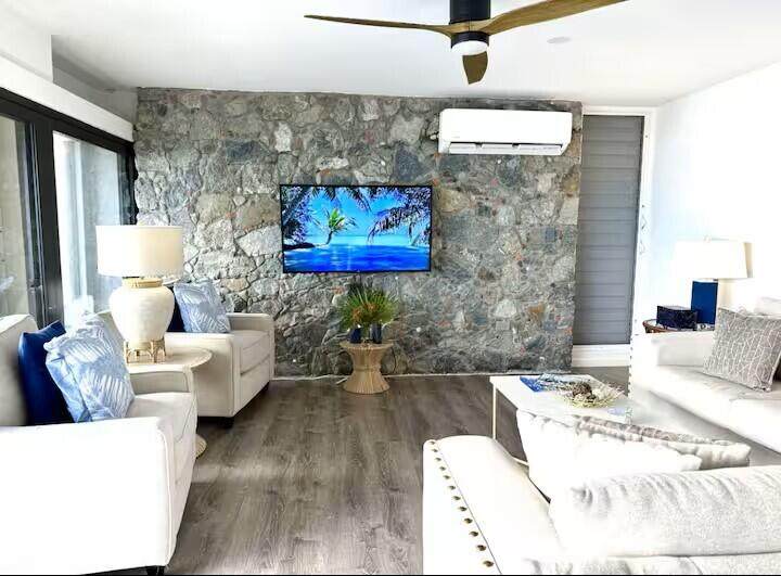 https://bt-photos.global.ssl.fastly.net/stthomas/orig_boomver_6_25-1357-2.jpg