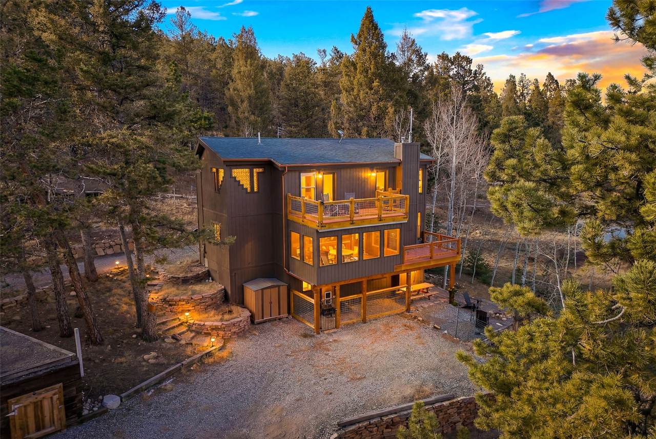 2028 Redhill Road - Photo 1