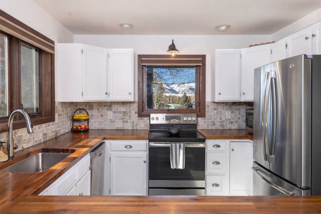 357 Vail Circle - Photo 1