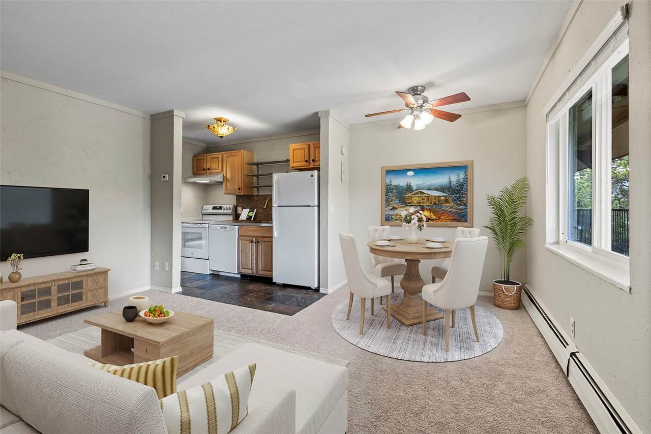 301 French Street - Photo 1