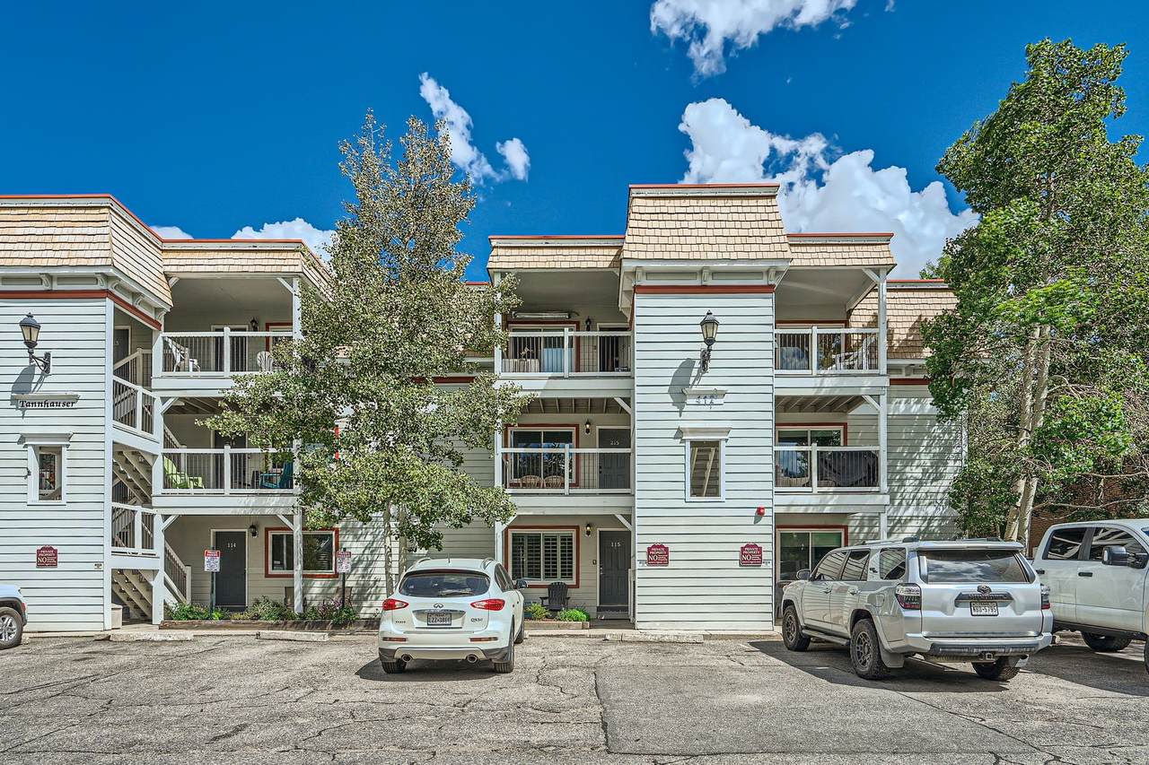 412 Main Street - Photo 1