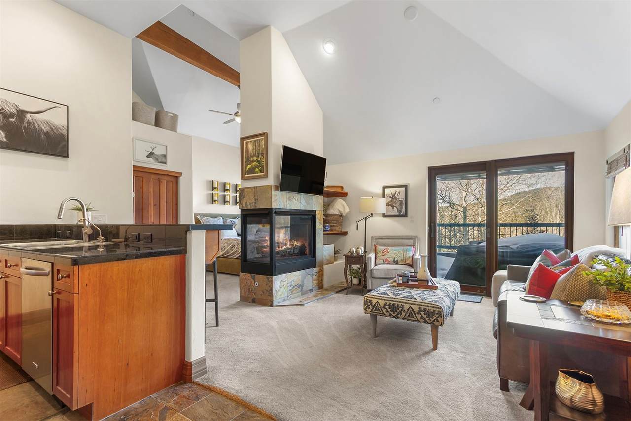 34 Highfield Trail - Photo 1