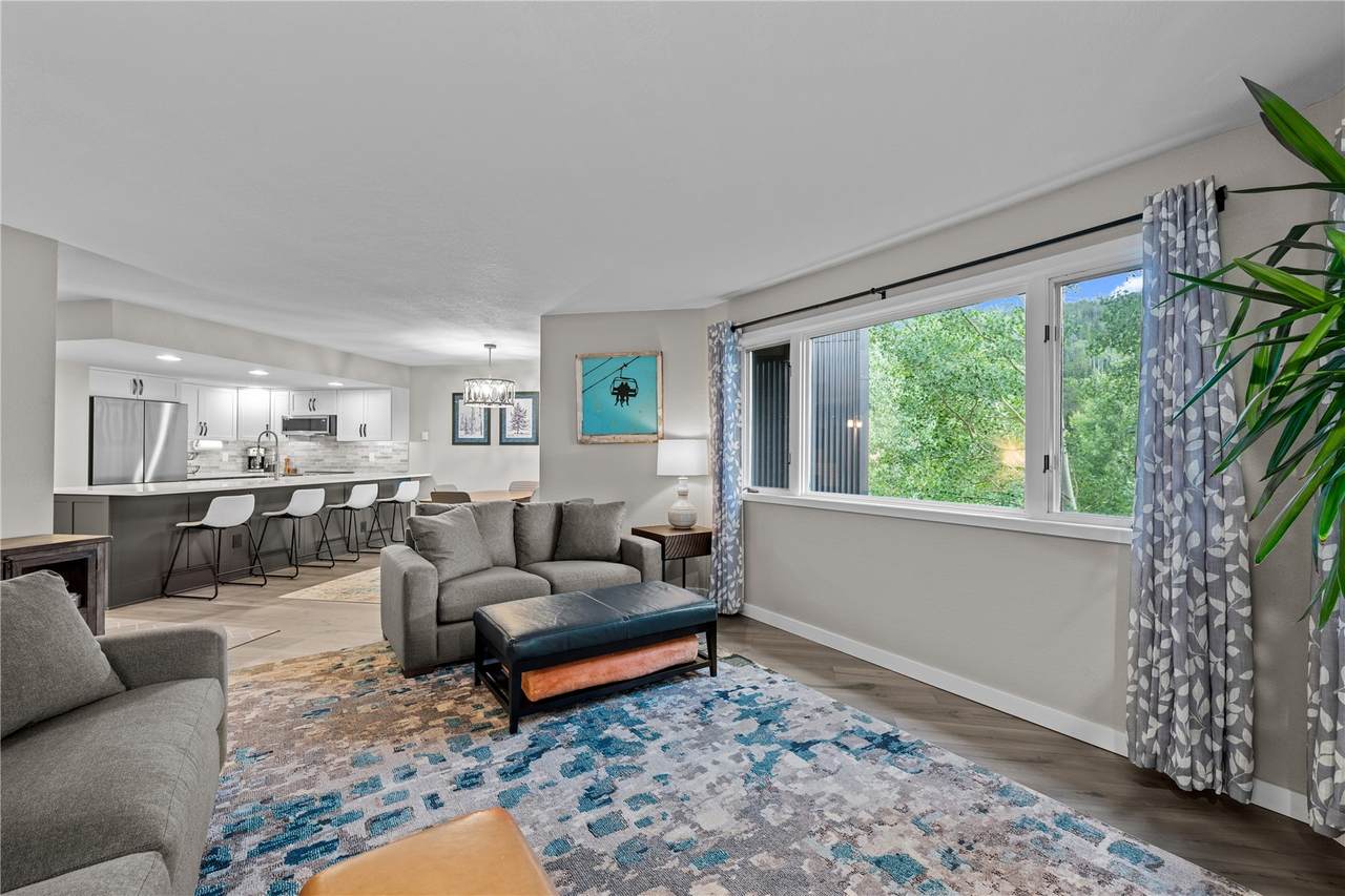 1653 Oro Grande Drive - Photo 1