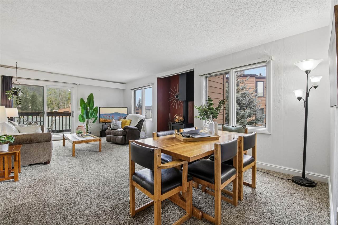1513 Keystone Road - Photo 1