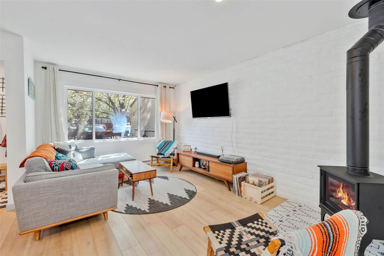24 Balsam Court - Photo 1