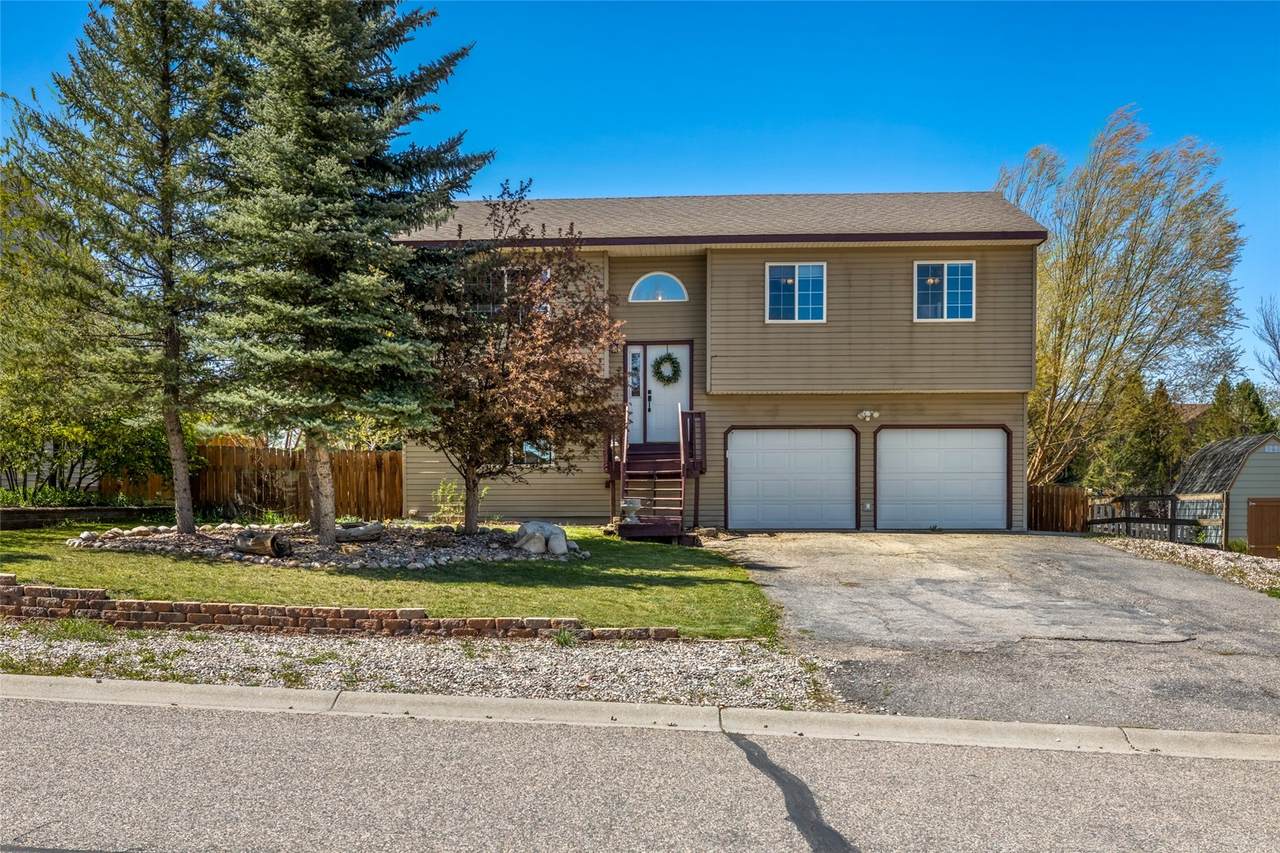 290 Harvest Drive - Photo 1