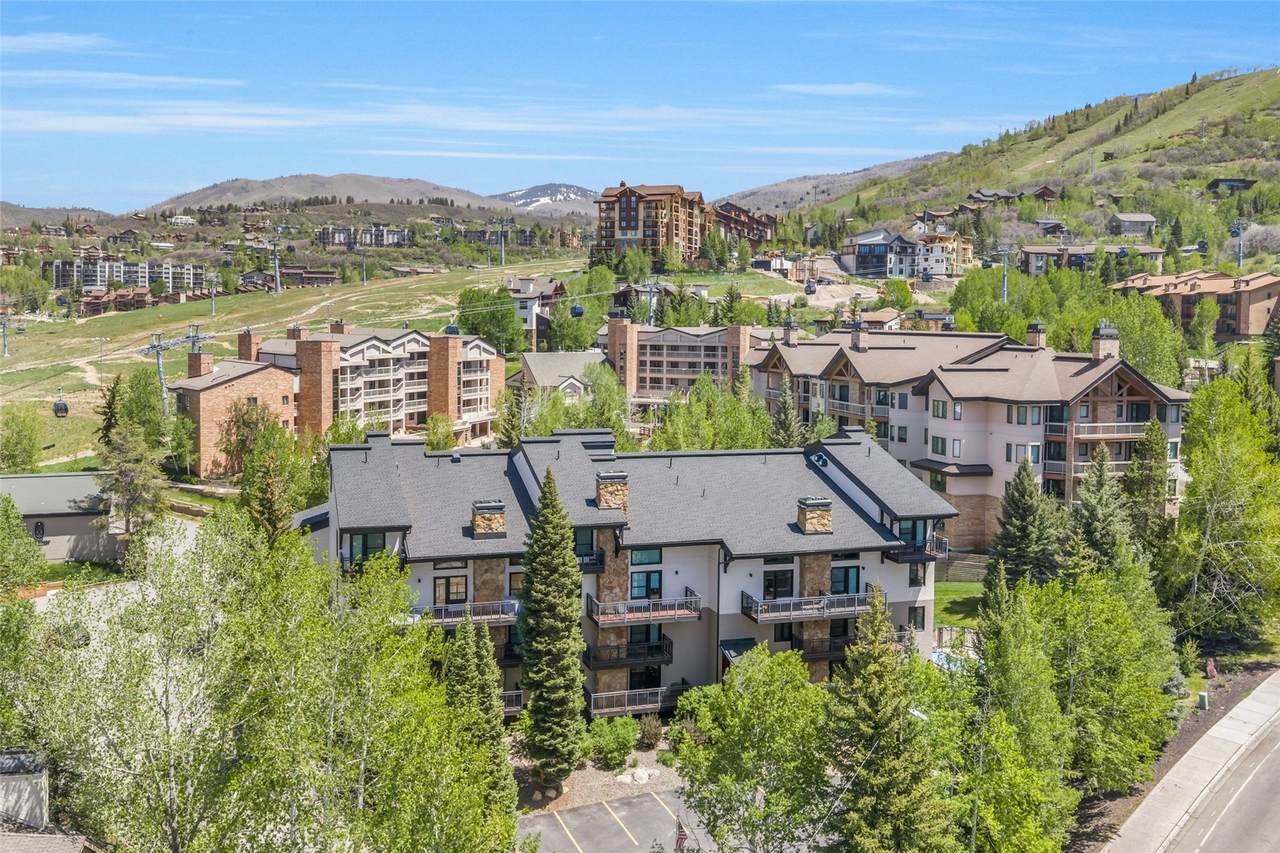 2322 Apres Ski Way - Photo 1