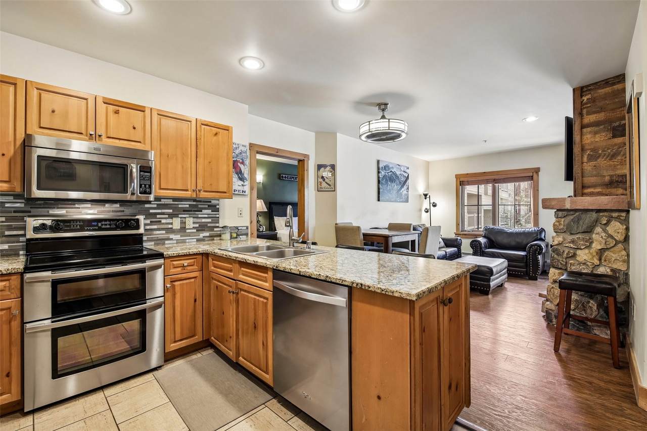 135 Dercum Drive - Photo 1