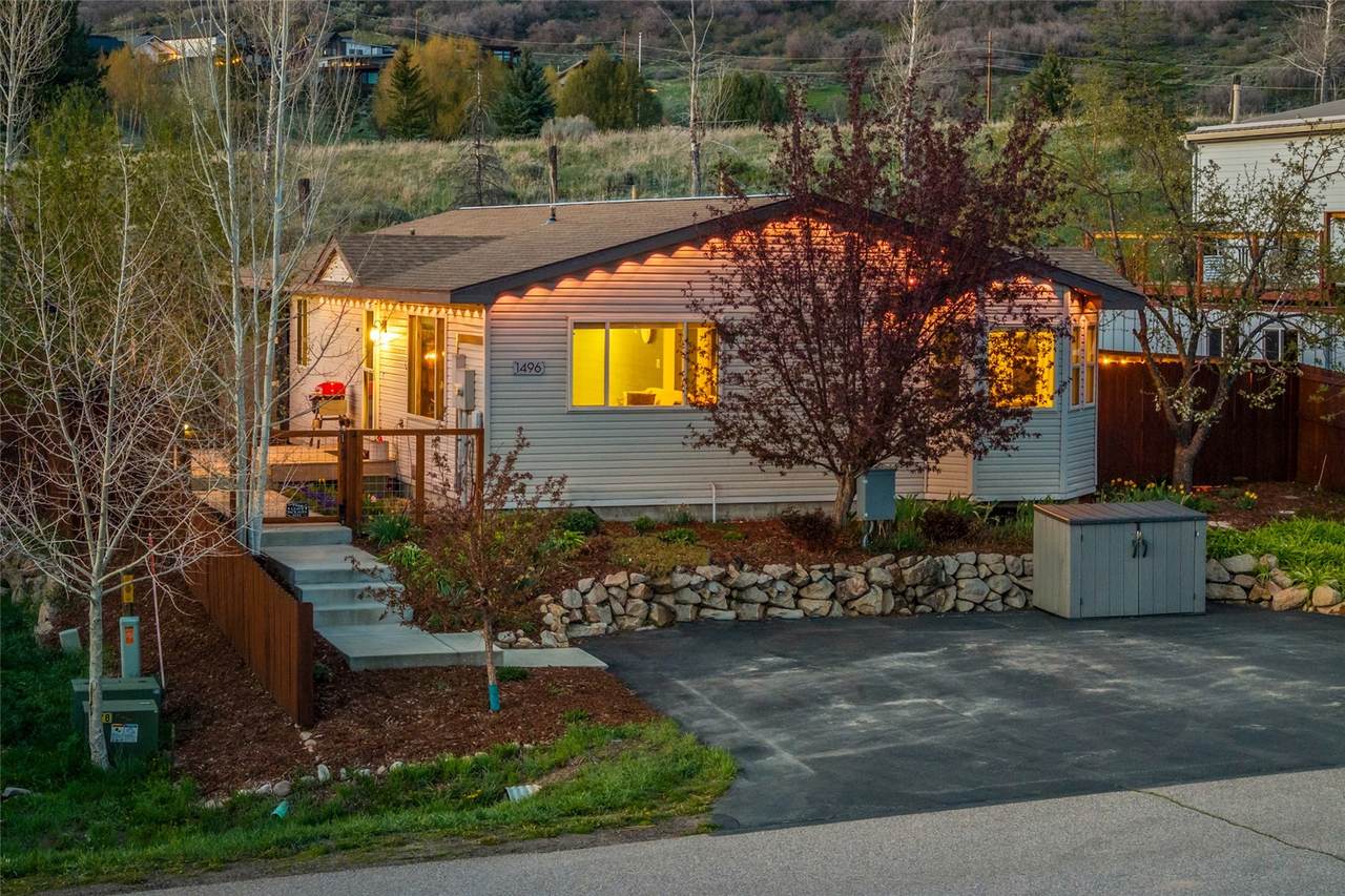 1496 Conestoga Circle - Photo 1