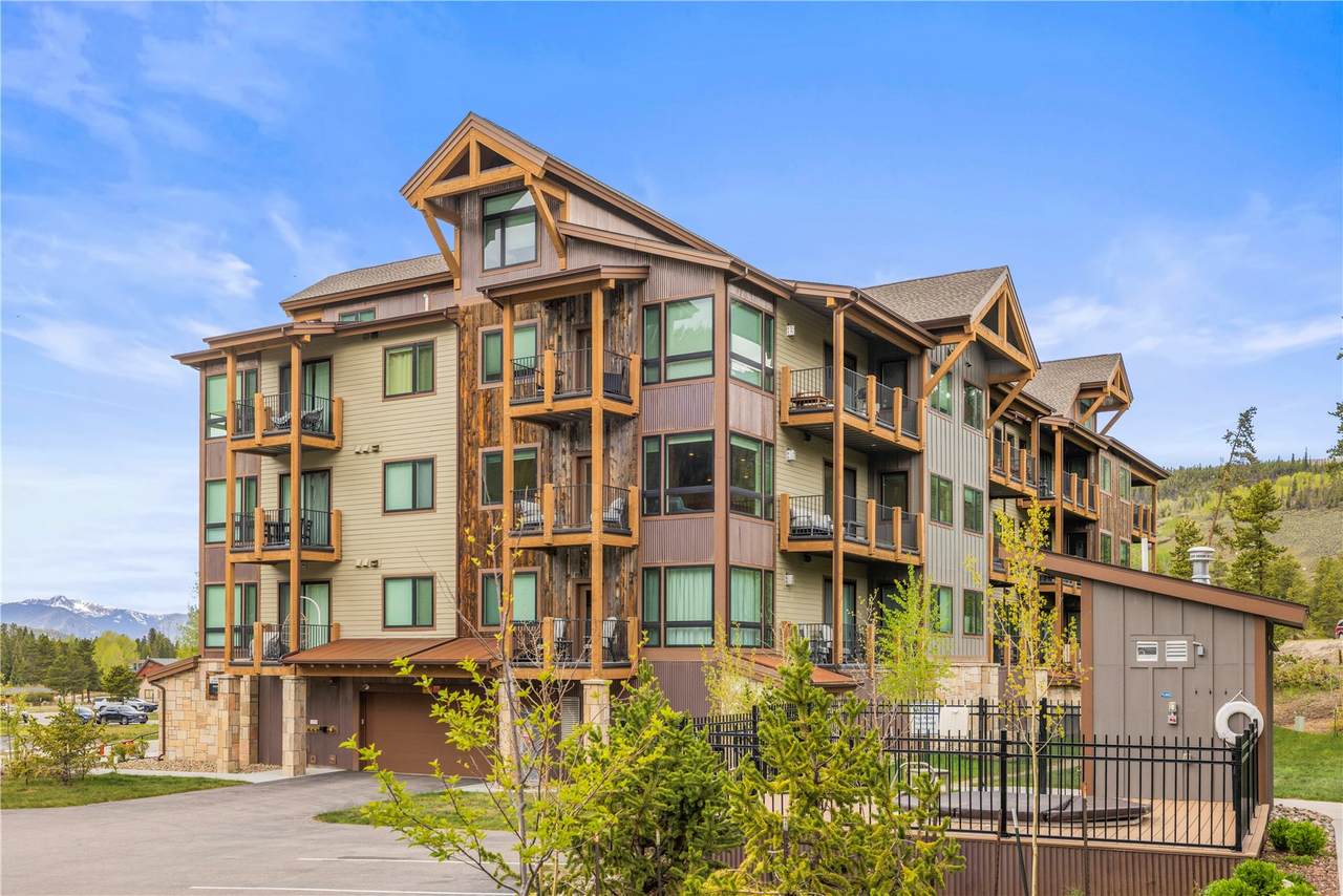23 Clearwater Way - Photo 1