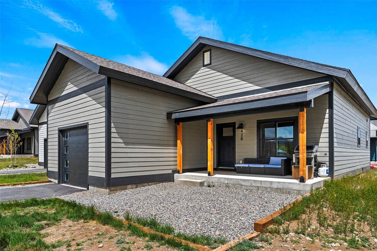 42 Sun Rock Drive - Photo 1