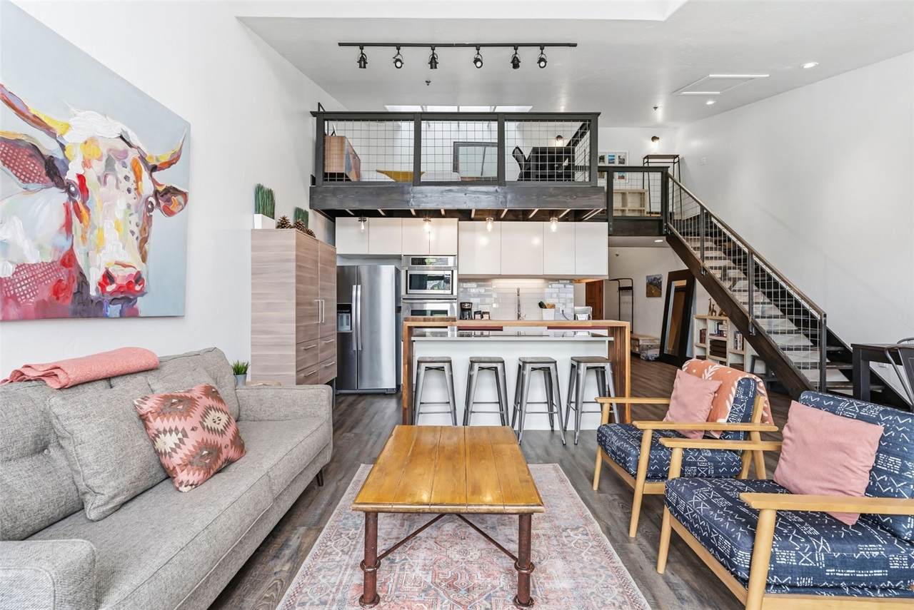 419 Main Street - Photo 1