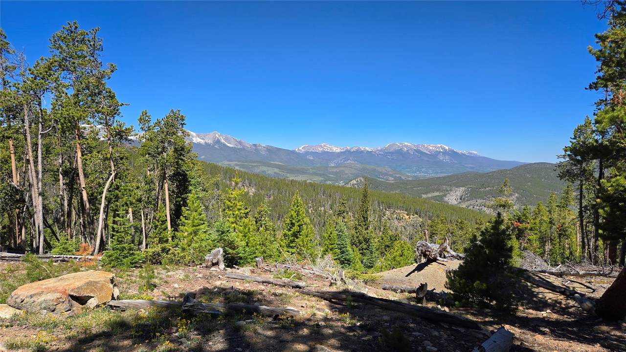 https://bt-photos.global.ssl.fastly.net/summit/1280_boomver_1_S1069558-2.jpg