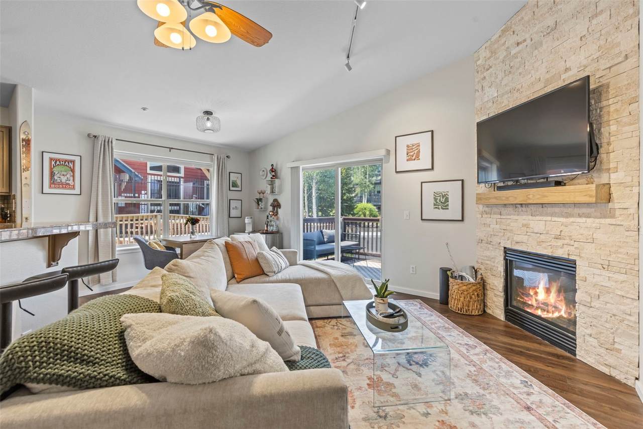 140 Wildernest Court - Photo 1