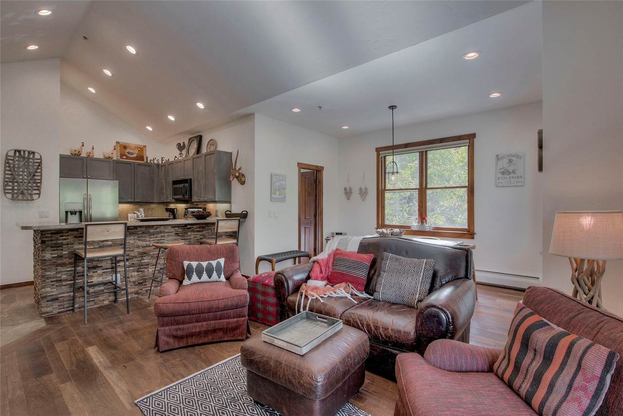 680 Main Street - Photo 1