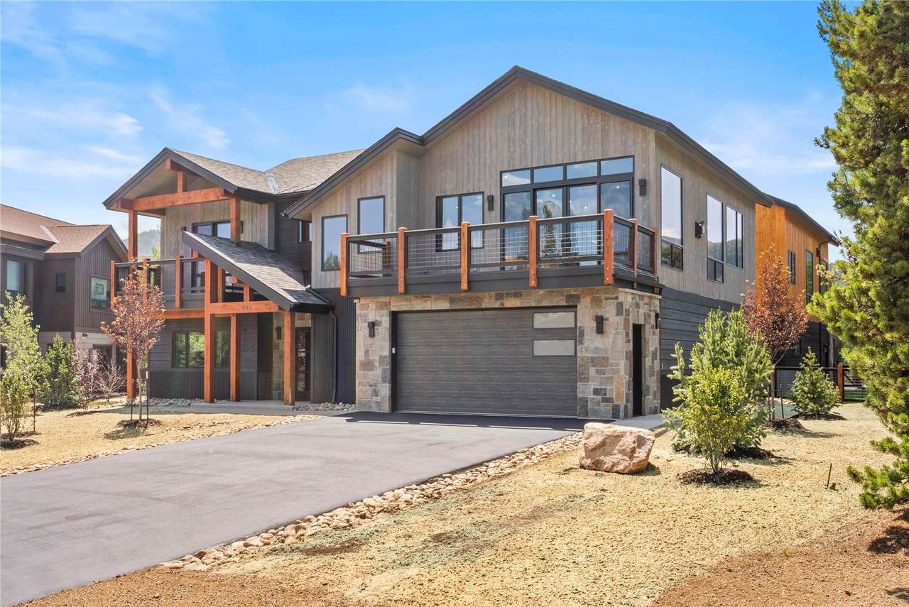 706 Frisco Street - Photo 1