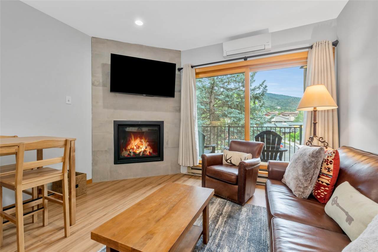 2200 Apres Ski Way - Photo 1