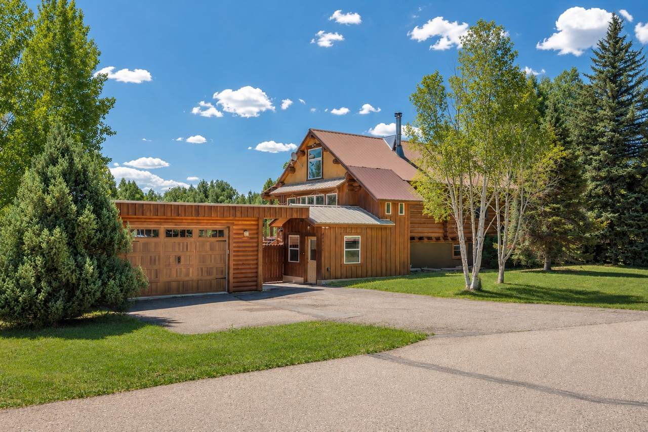 40546 Steamboat Drive - Photo 1