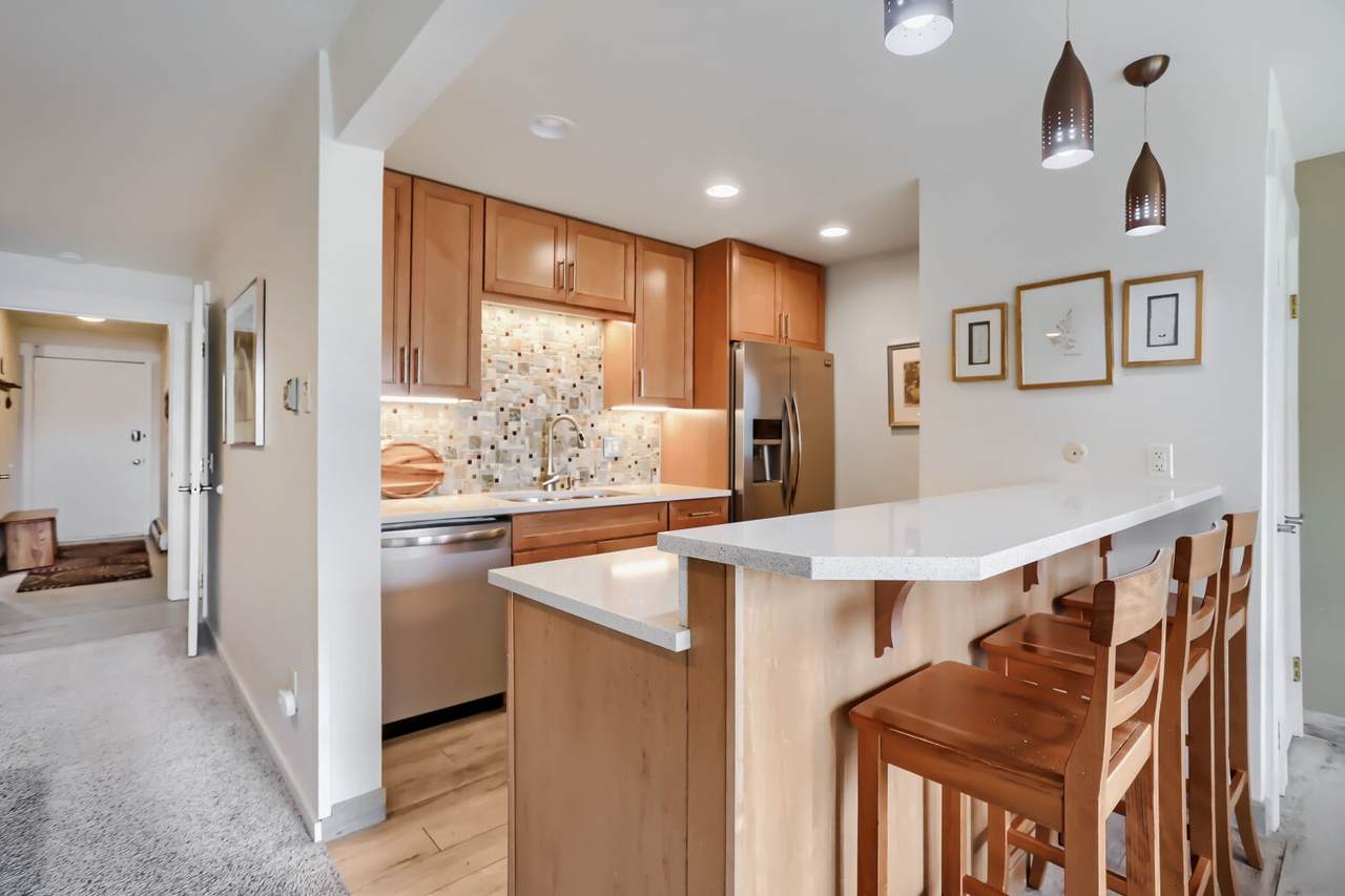 160 La Bonte Street - Photo 1