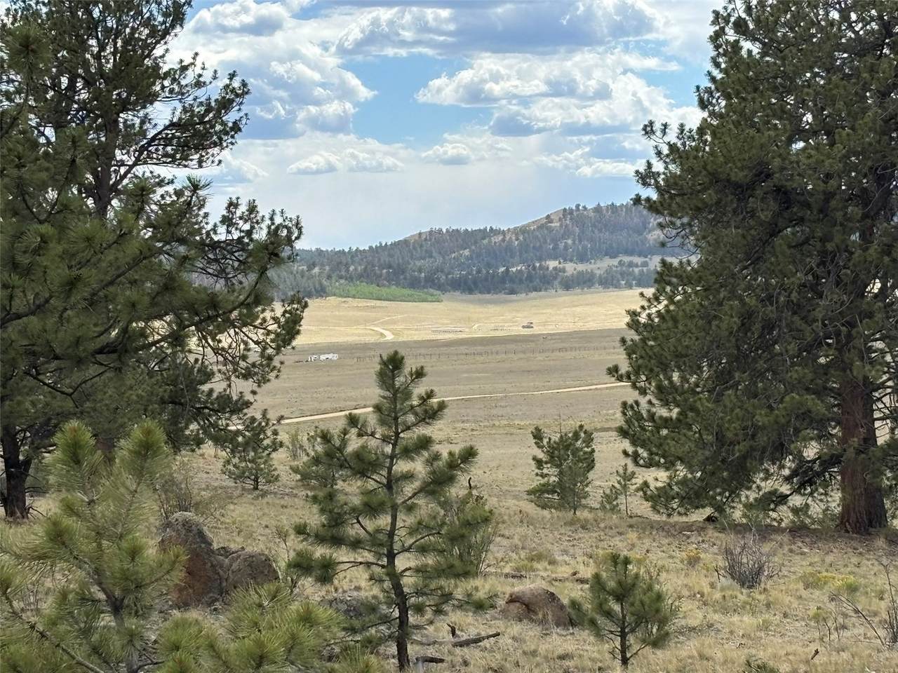 99 Arapaho Court - Photo 1