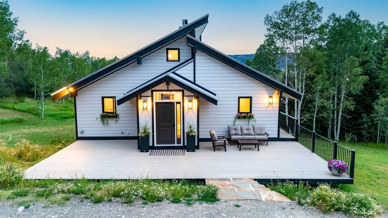 2677 Alpenglow Way - Photo 1