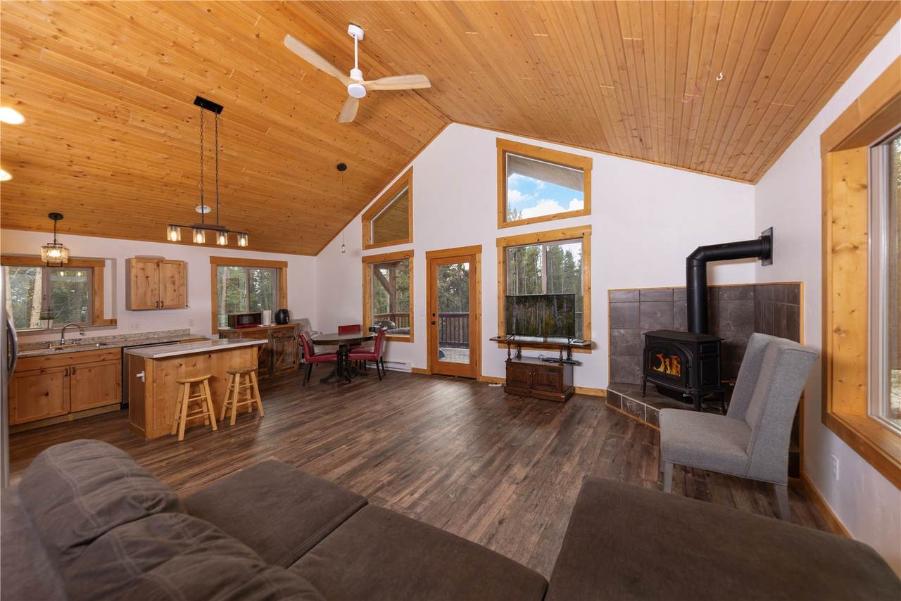 1034 Venture Road - Photo 1