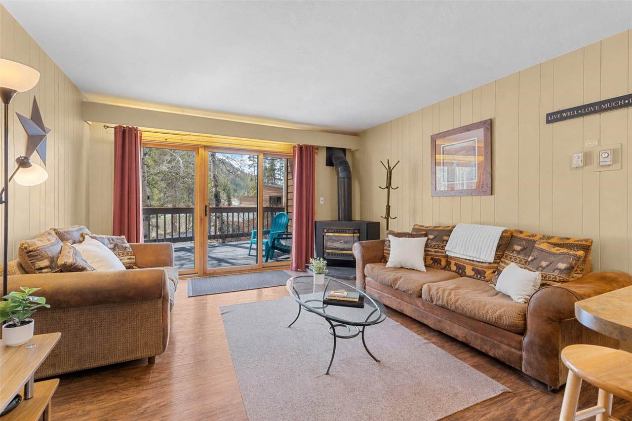 1513 Keystone Road - Photo 1
