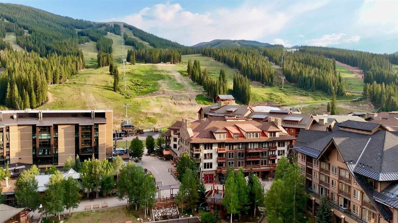 176 Copper Circle - Photo 1