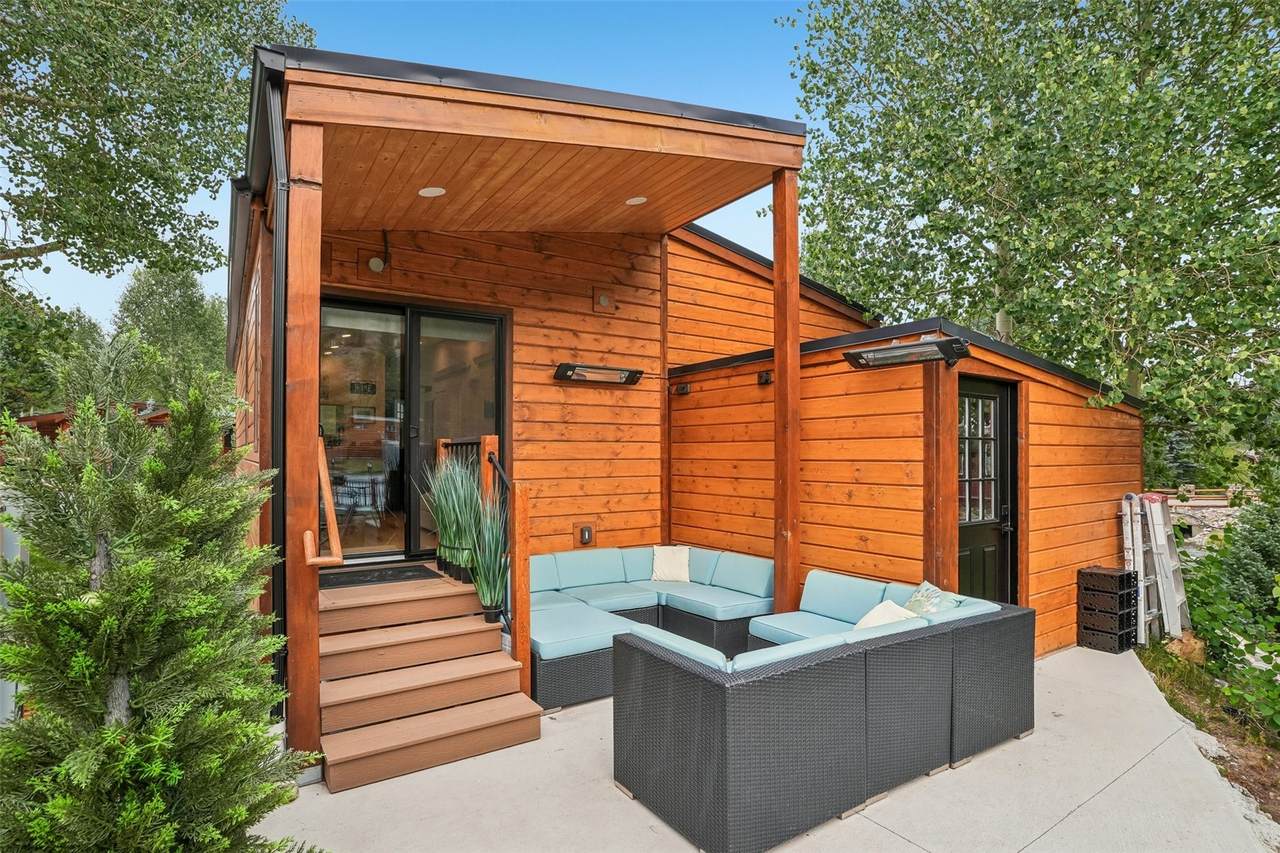 85 Revett Drive - Photo 1