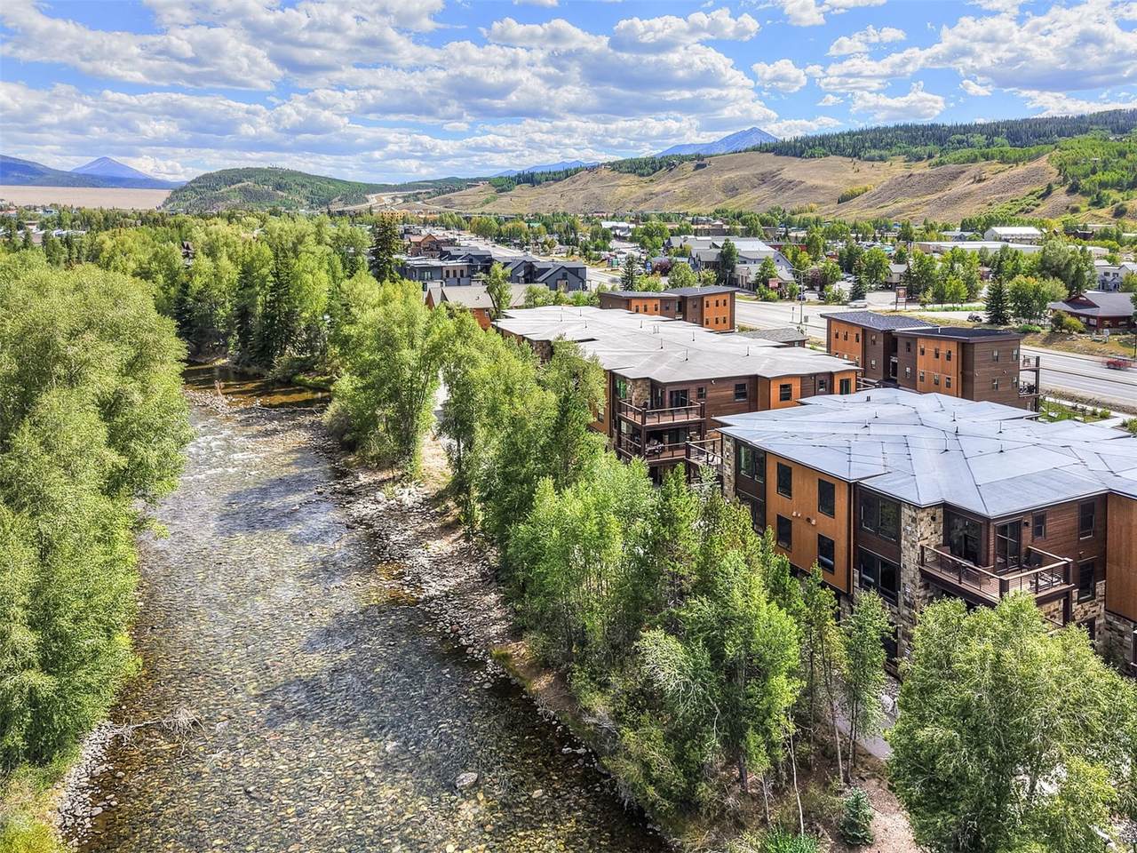 1070 Blue River Parkway - Photo 1