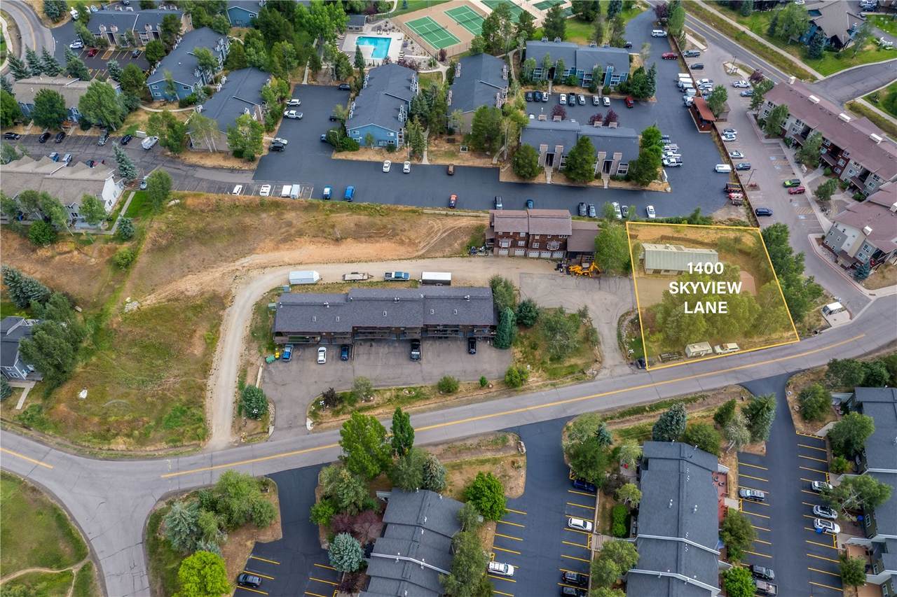 1400 Skyview Lane - Photo 1