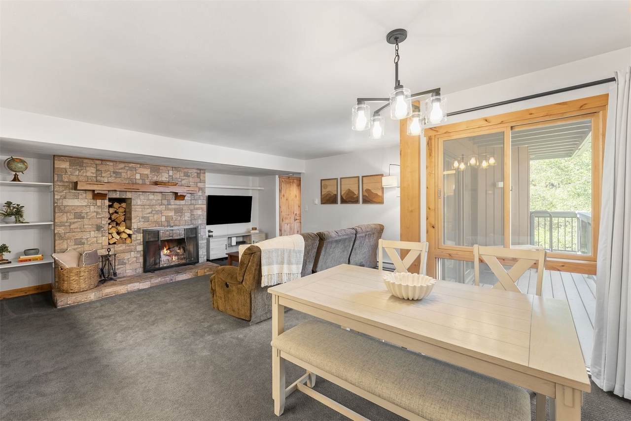 423 Wild Irishman Road - Photo 1