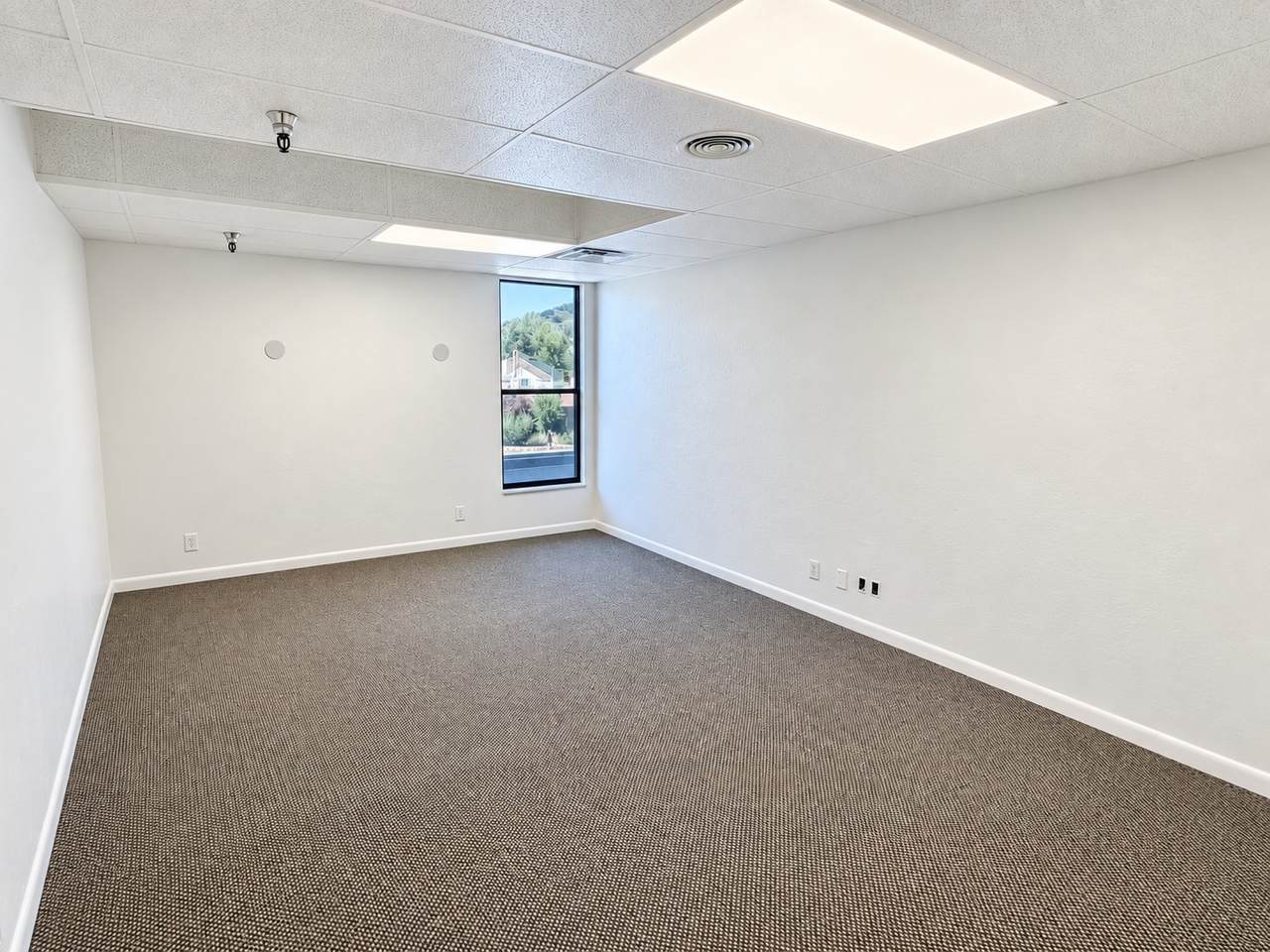 465 Anglers Drive - Photo 1