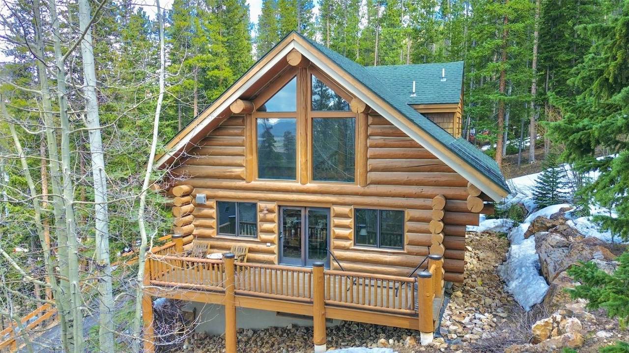 812 High Point Drive - Photo 1