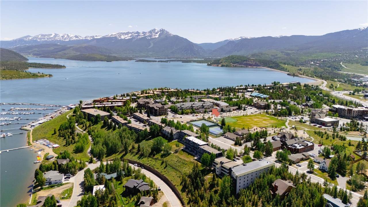 https://bt-photos.global.ssl.fastly.net/summit/1280_boomver_2_S1059987-2.jpg