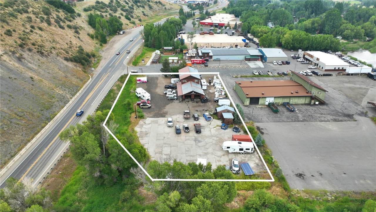 2101 Snow Bowl Plaza - Photo 1
