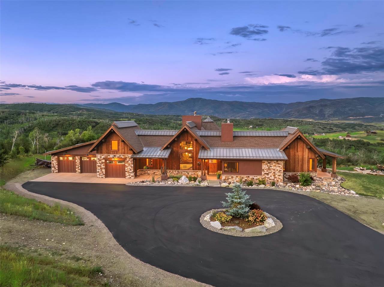28100 Columbine Ridge - Photo 1