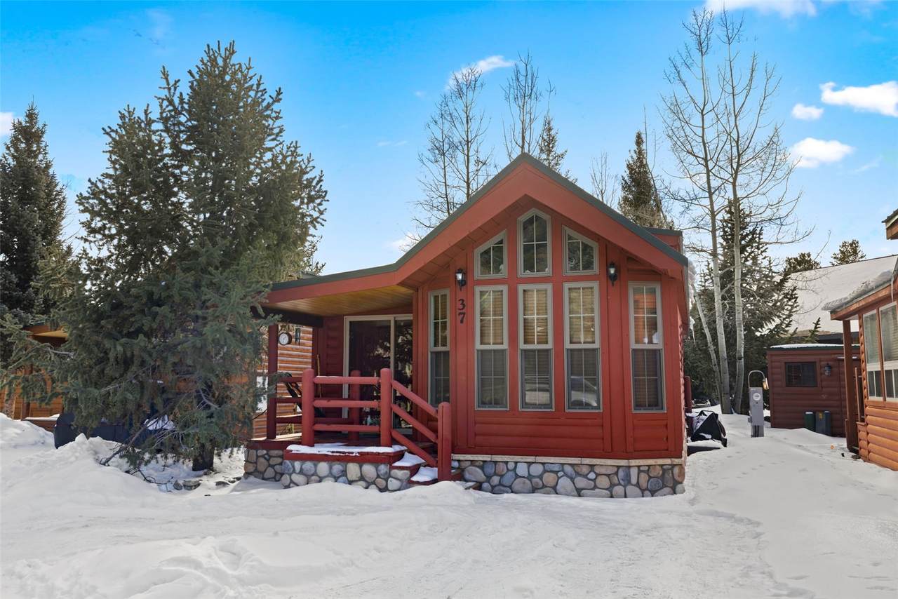85 Revett Drive - Photo 1