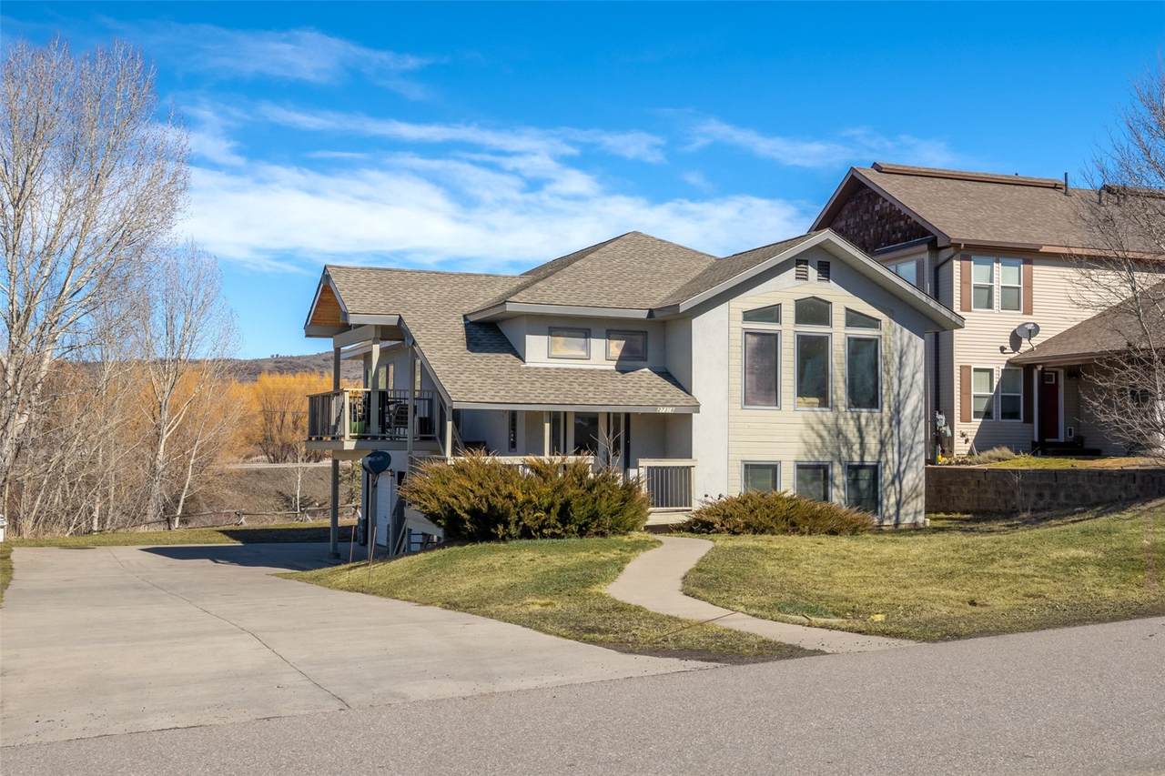 27358 Brandon Circle - Photo 1