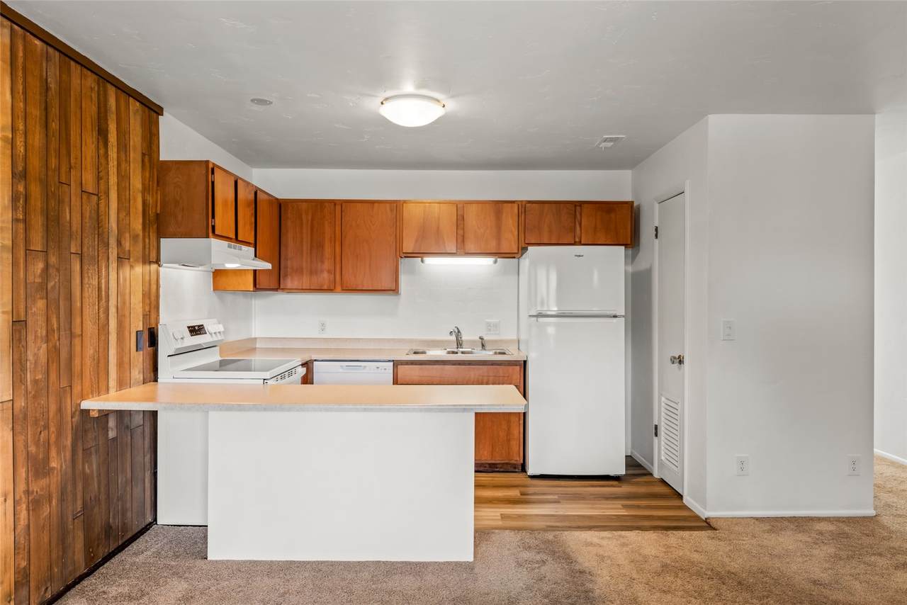 https://bt-photos.global.ssl.fastly.net/summit/1280_boomver_2_S1067571-2.jpg