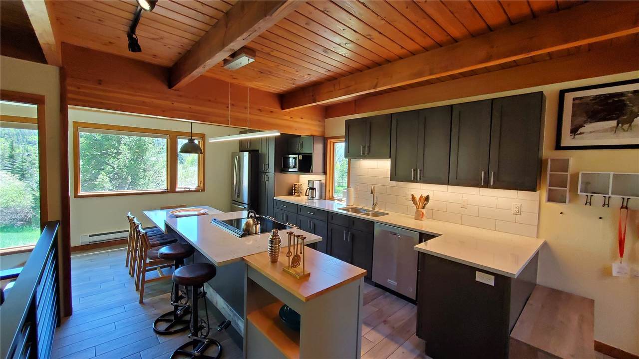 620 Tennis Club Road - Photo 1