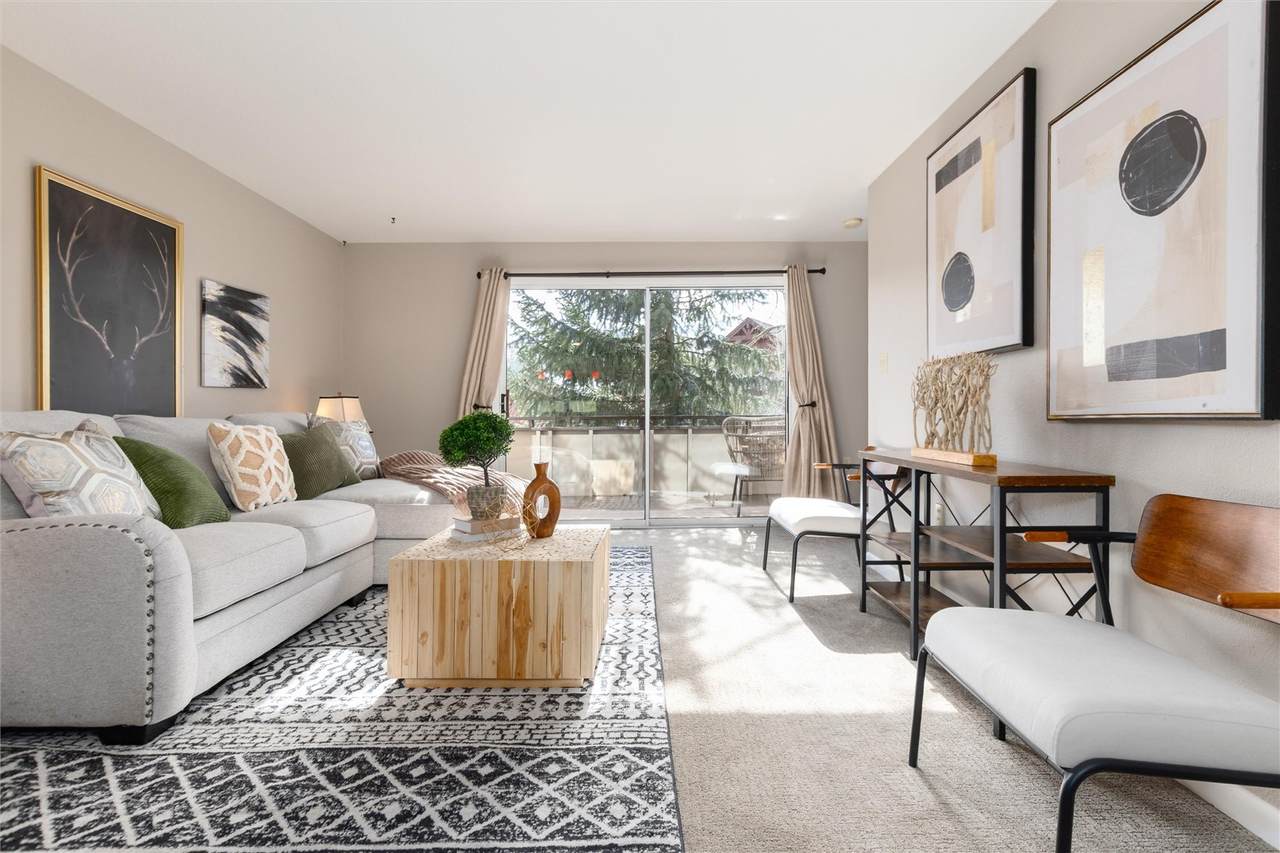 163 High Tor Road - Photo 1