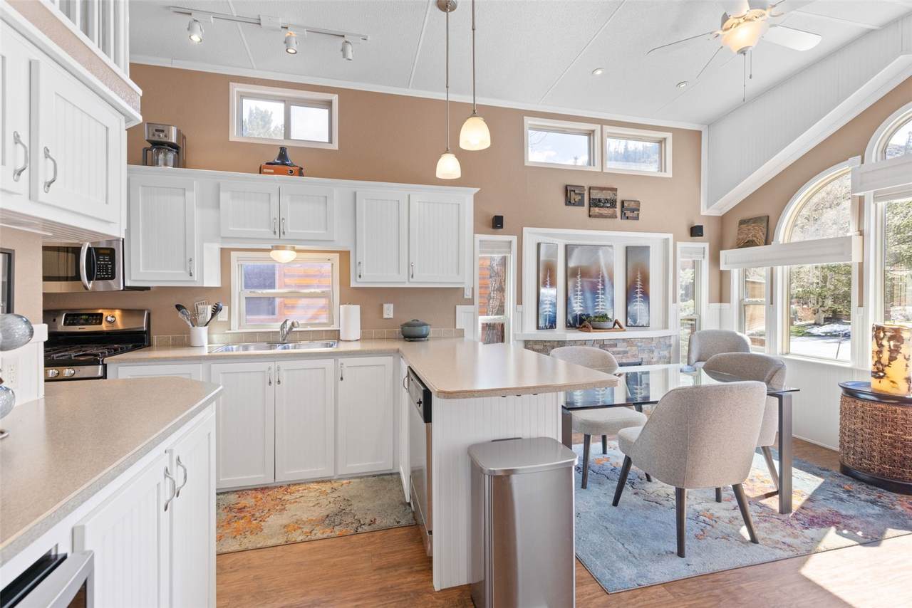 85 Revett Drive - Photo 1