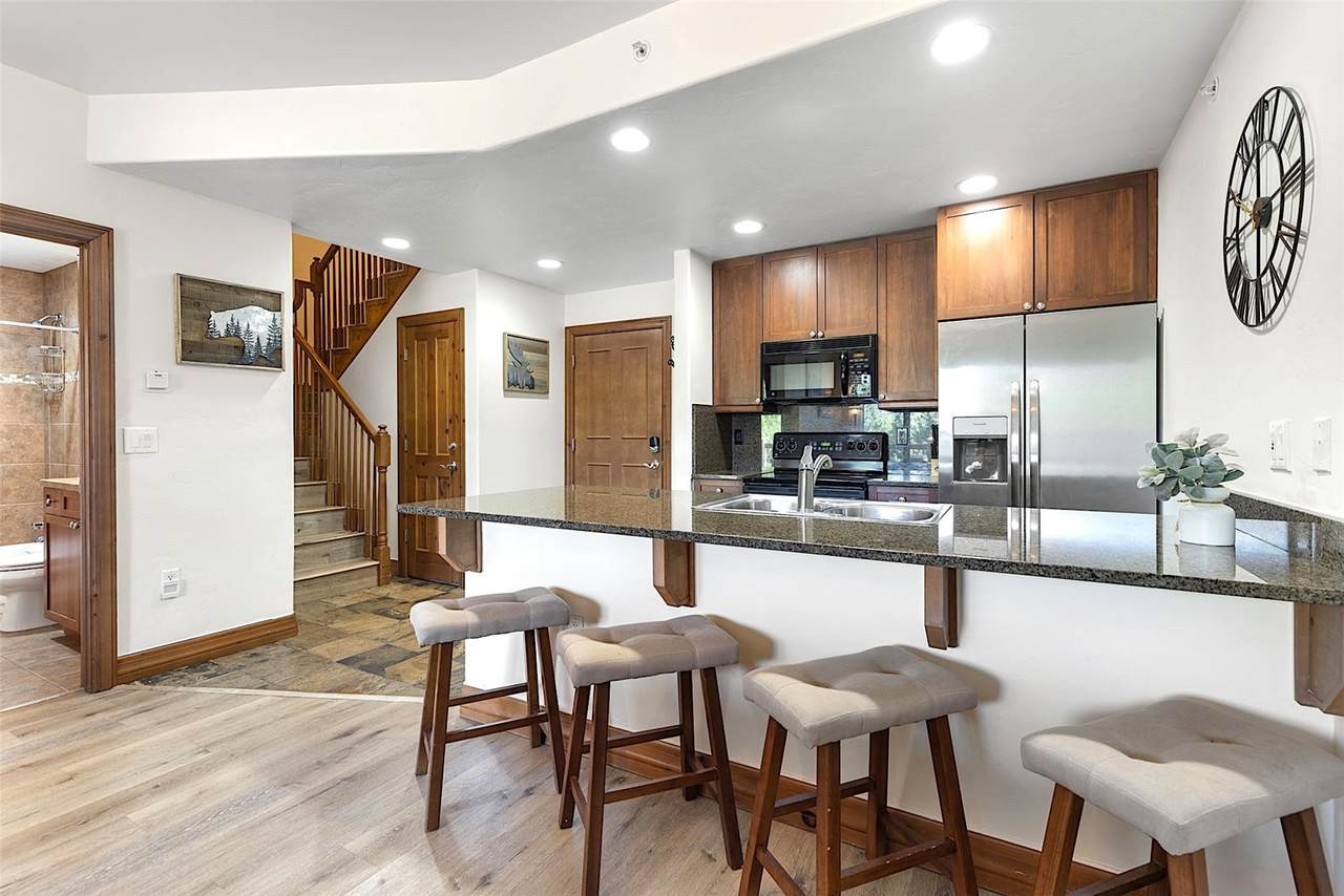 34 Highfield Trail - Photo 1