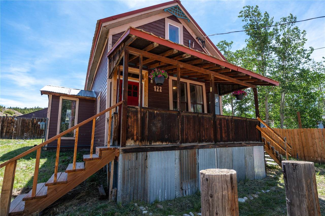 122 Toledo Avenue - Photo 1