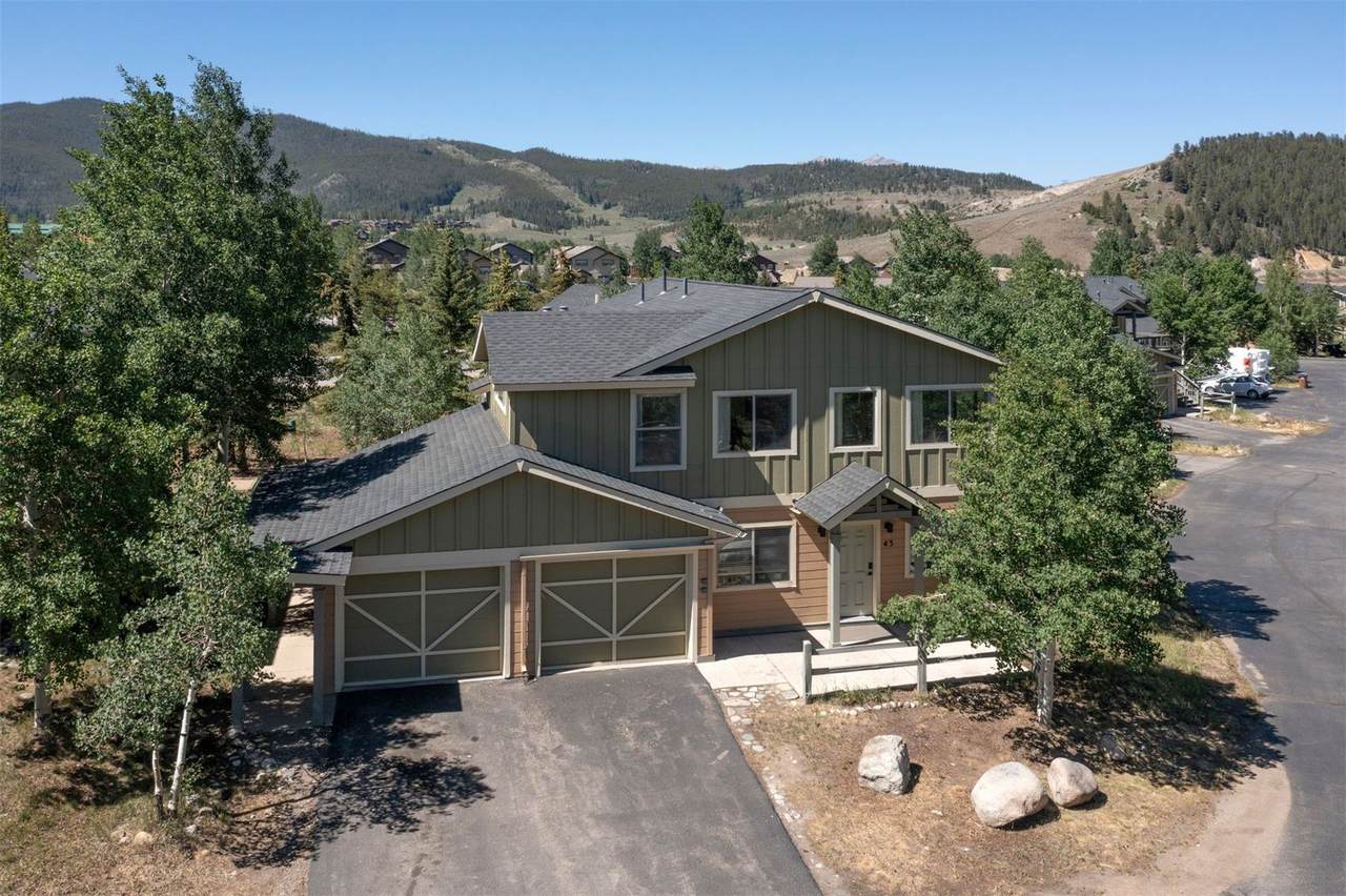 41 Glen Cove Drive - Photo 1